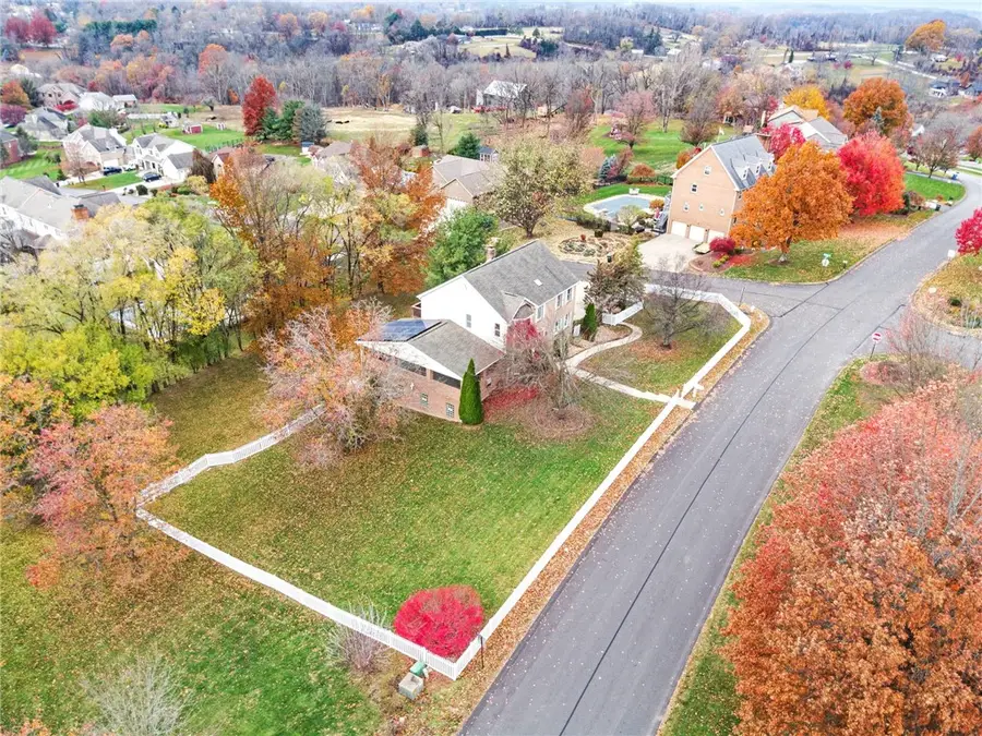 10 Thomas Jefferson Ct, Penn Township, PA 15642 - Image #3