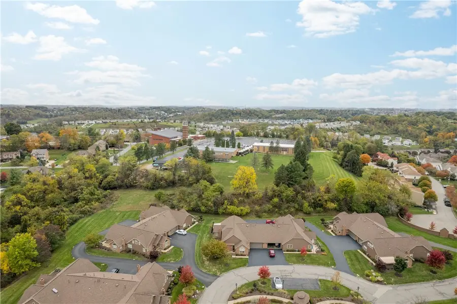 6356 Jefferson Pointe Circle, Jefferson Hills, PA 15025 - Image #3