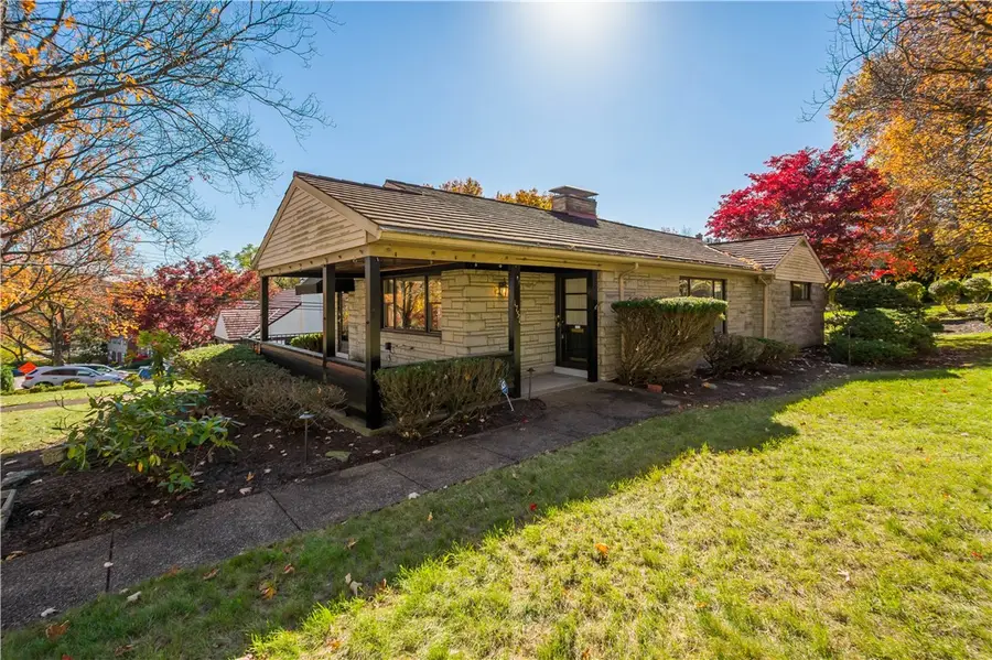 1751 Helen Drive, Mount Lebanon Township, PA 15216 - Image #2