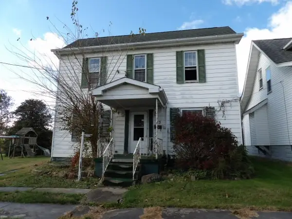 23 4th Avenue, Scottdale, PA 15683