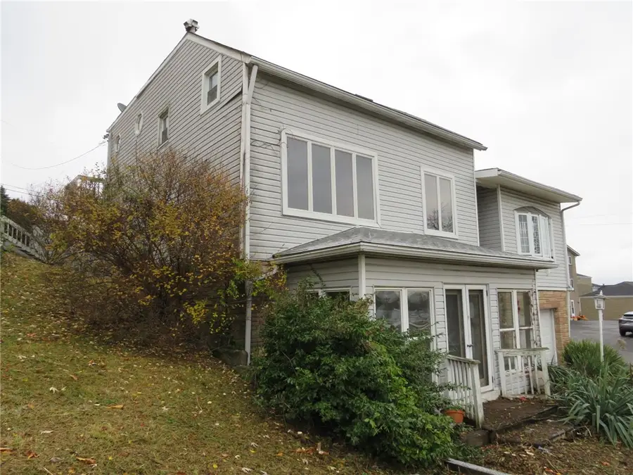 11175 Old Trail Rd, North Huntingdon, PA 15642 - Image #2