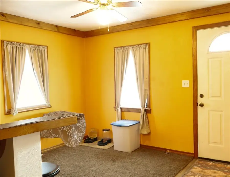 1019 E Main St, Rural Valley, PA 16249 - Image #3