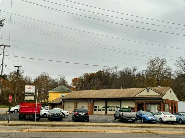 305 Sampson St, New Castle, PA 16101 - Image #1