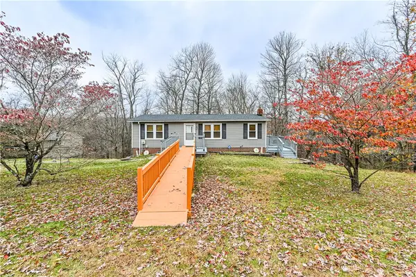 303 Mount Manor Rd, Penn Twp, PA 15665