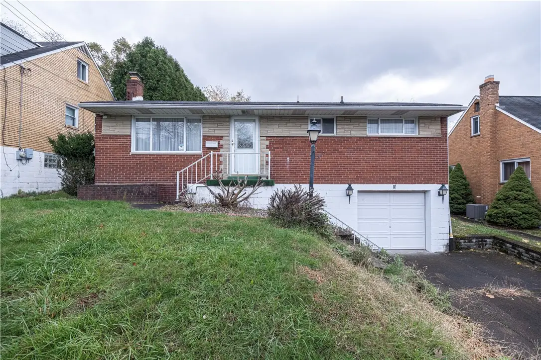 121 Parkwood Dr, Penn Hills Township, PA 15147 - Image #1