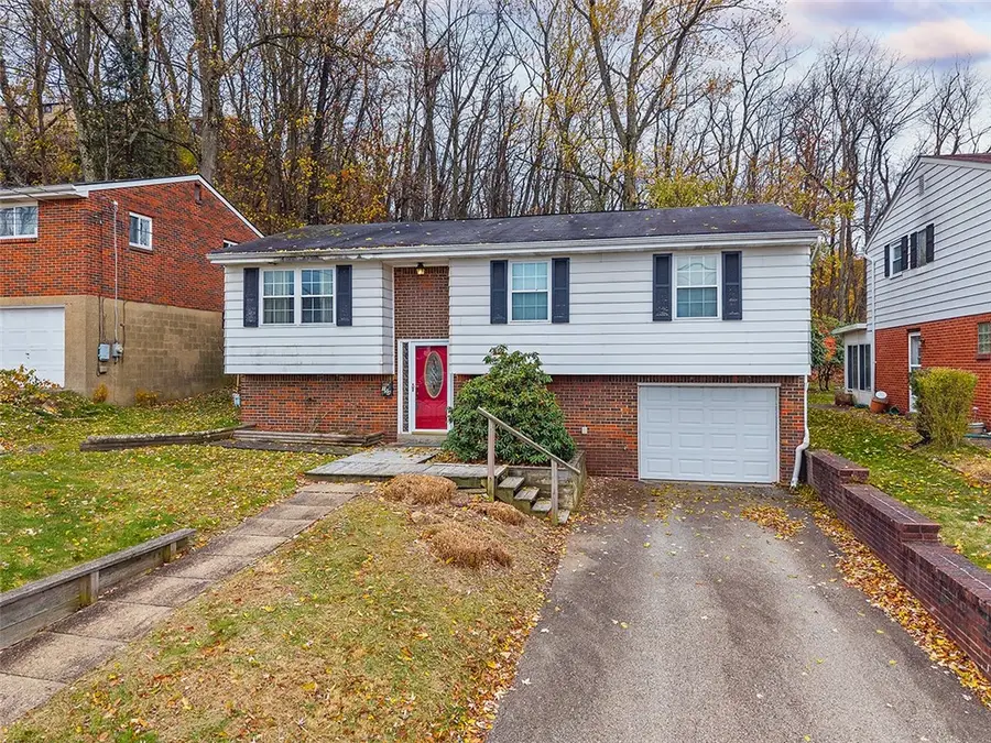 154 Jeanette Drive, Penn Hills Township, PA 15147 - Image #3