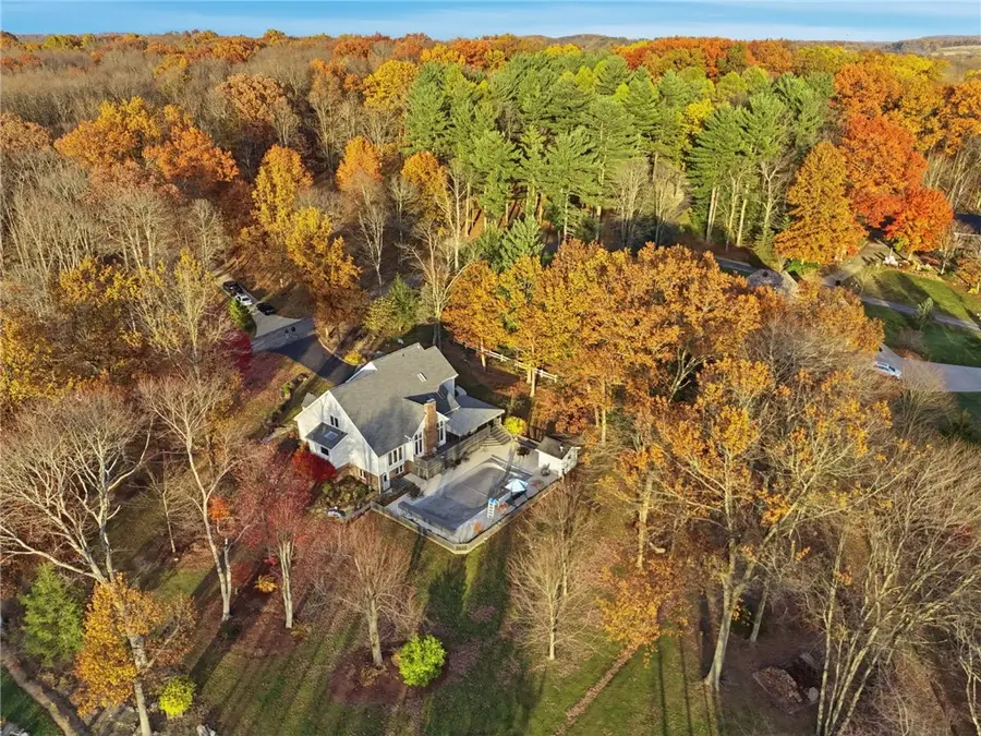 152 Timbersprings Drive, White, PA 15701 - Image #2