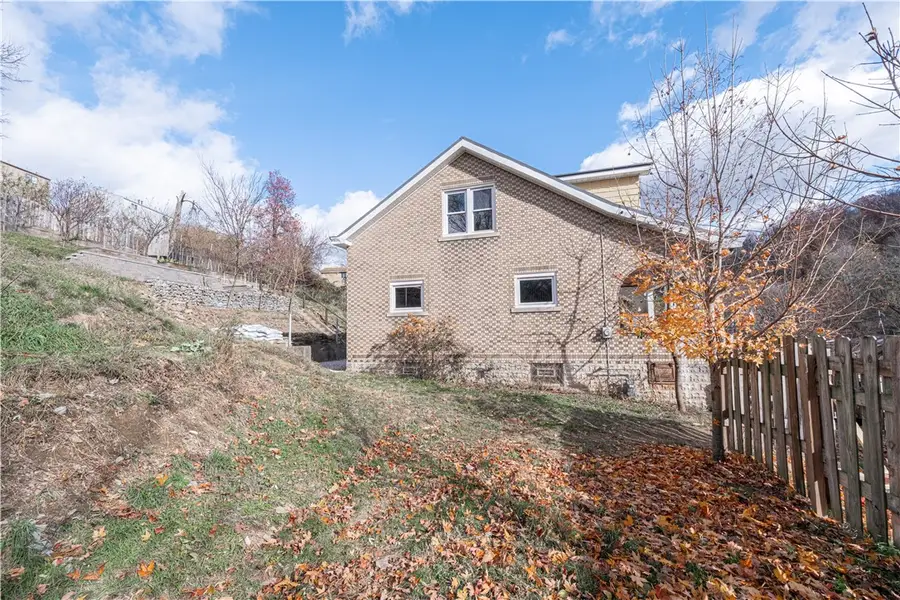 201 Friday Rd, Shaler, PA 15209 - Image #3