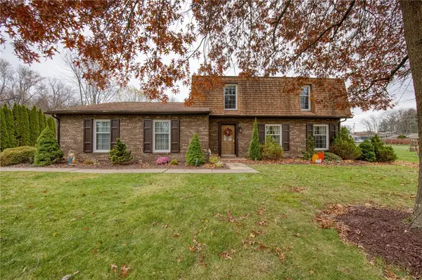 105 Colonial Way, Center Twp, PA 15001