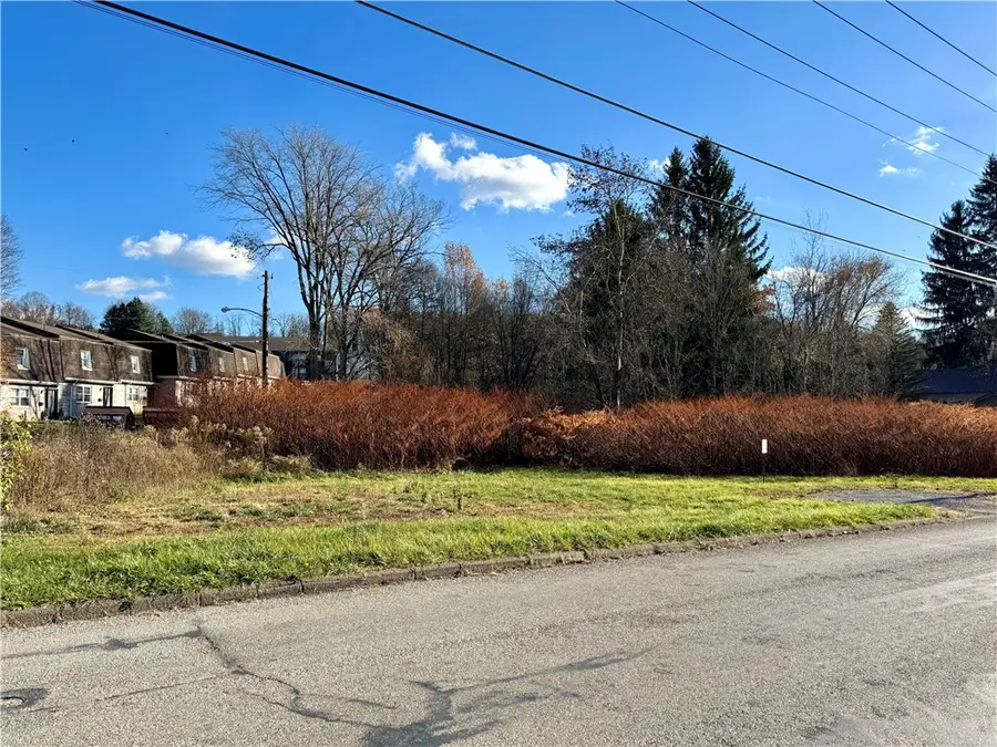 311 W Cooper St, Slippery Rock, PA 16057 - Image #3