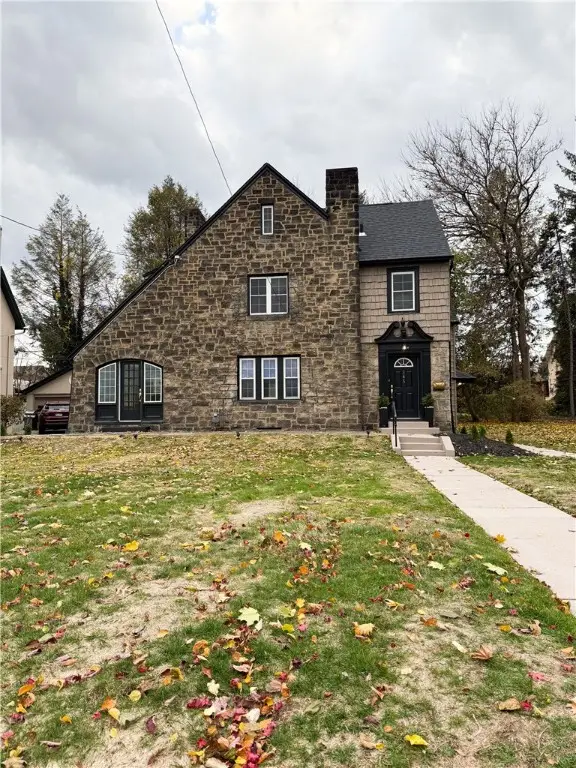 345 Lincoln Ave, Beaver, PA 15009 - Image #1