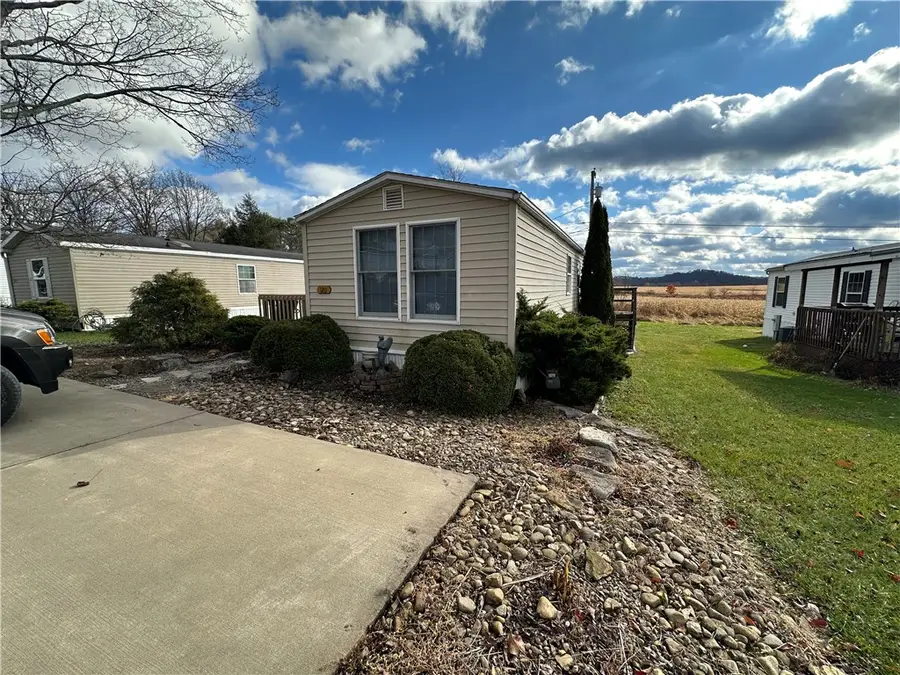 120 Linwood Dr, Sarver, PA 16055 - Image #2