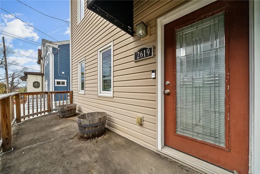 2619 Stromberg St, Pittsburgh, PA 15203 - Image #2