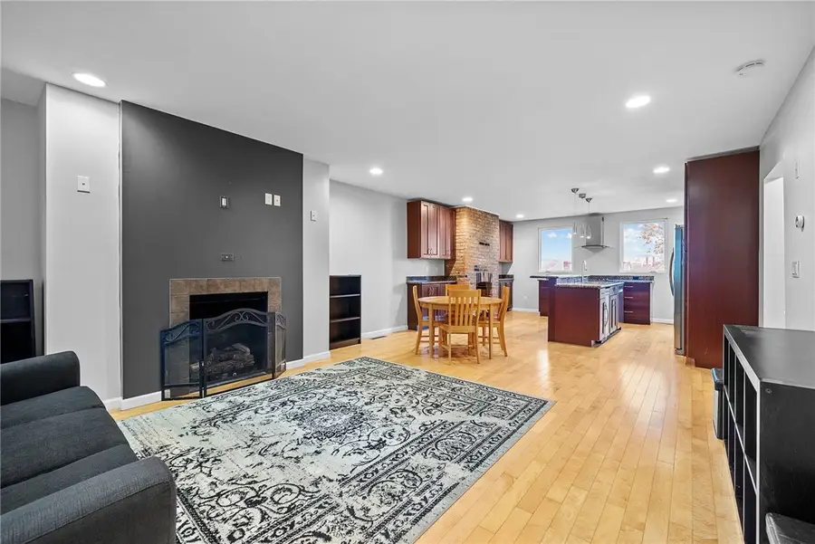 2619 Stromberg St, Pittsburgh, PA 15203 - Image #3