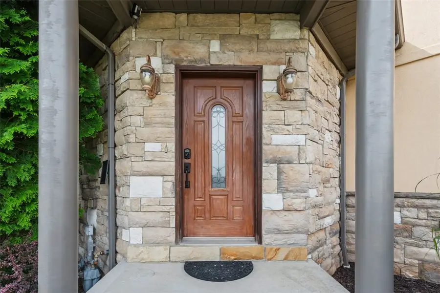 503 Kyle Ct, Bakerstown, PA 15044 - Image #2