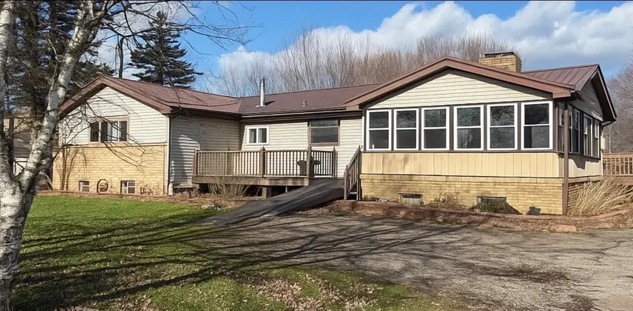 551 Main St, Prospect, PA 16052 - Image #2