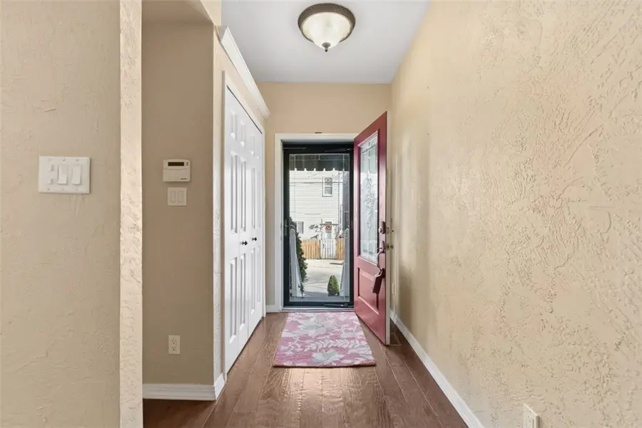 3220 Mary Street, Pittsburgh, PA 15203 - Image #2