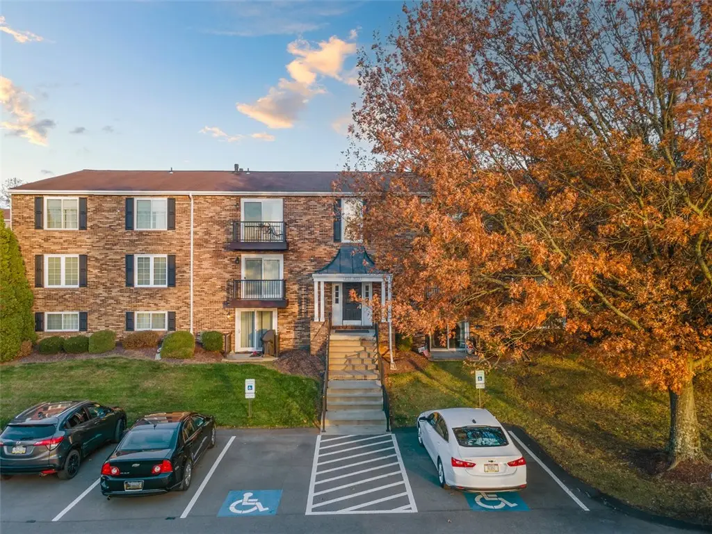 9113 James Ct, Hopewell, PA 15001 - Image #1