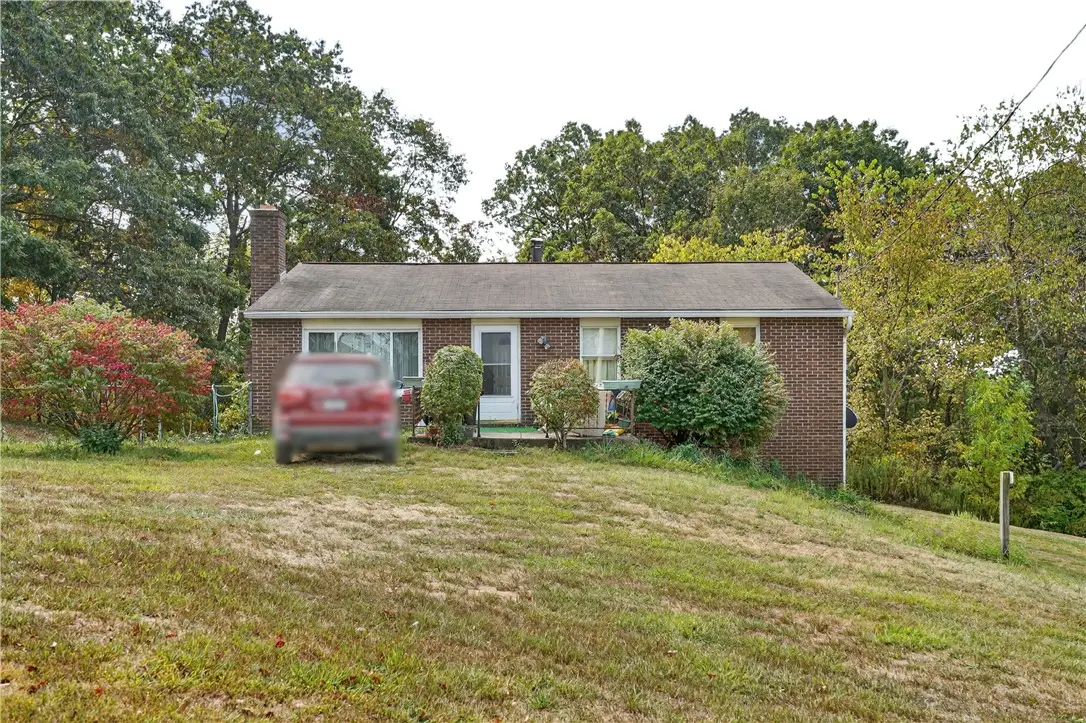 154 Patterson Farm Road, Clinton, PA 15026 - Image #1