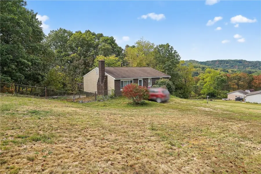 154 Patterson Farm Road, Clinton, PA 15026 - Image #2