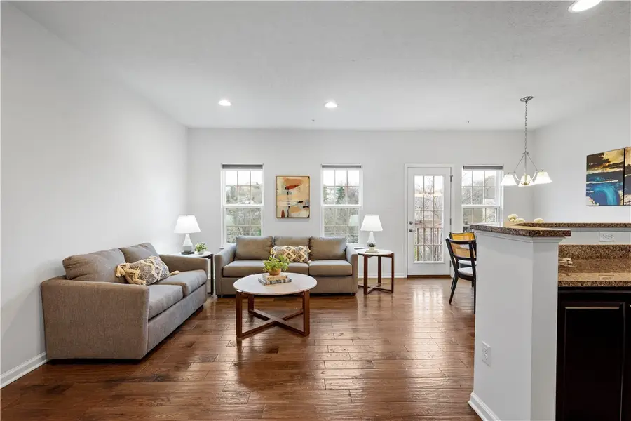 5244 Lantern Hill Ext, Pittsburgh, PA 15236 - Image #3