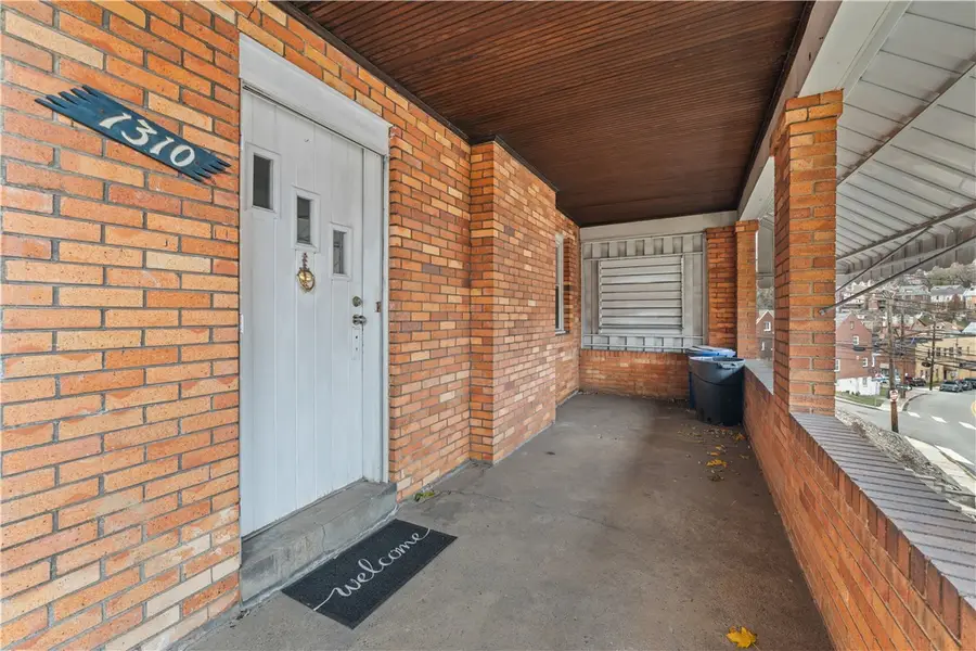 1310 Breining St, Brookline, PA 15226 - Image #2