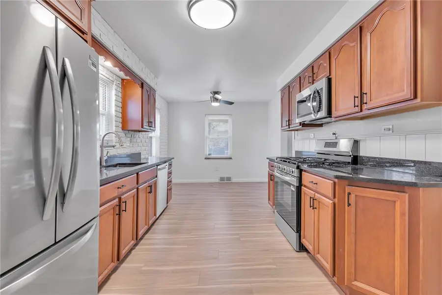 1526 Elgin St, Aliquippa, PA 15001 - Image #3