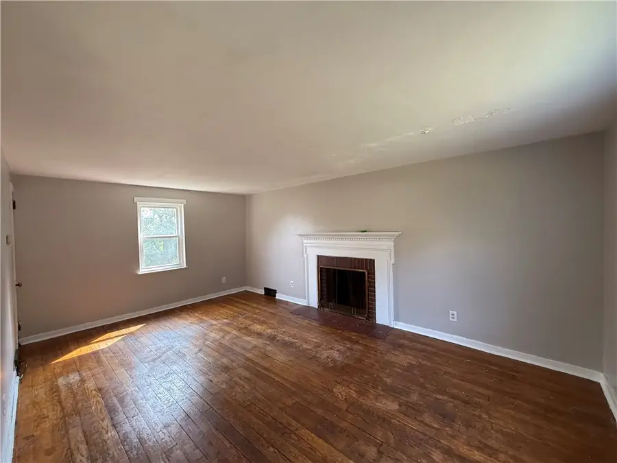 139 Howard St, Penn Hills, PA 15235 - Image #2