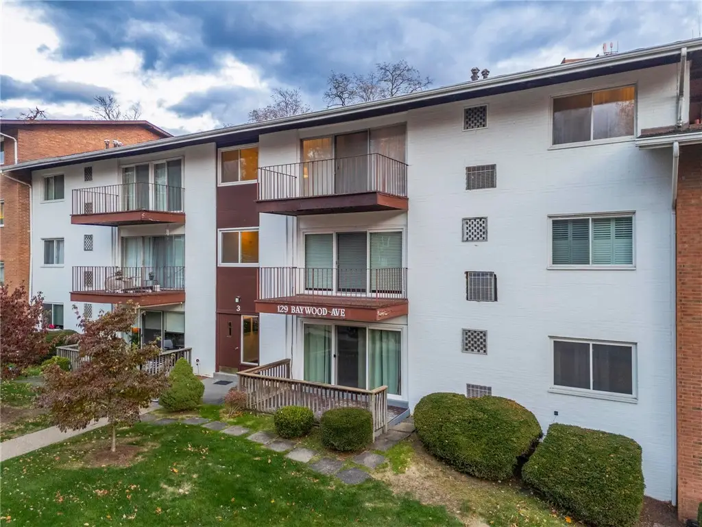 129 Baywood Avenue #3B3, Mount Lebanon Township, PA 15228 - Image #1