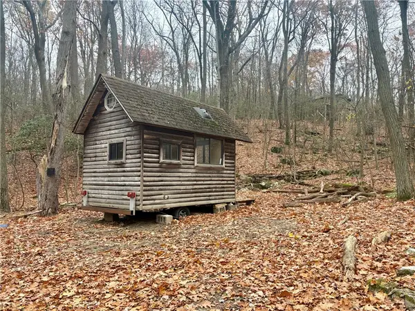 150 Maple Ln, Bullskin Twp, PA 15610