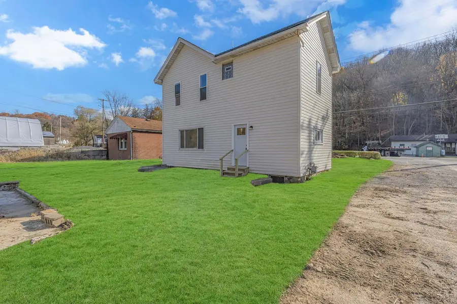 498 Blockhouse Run Rd, Pulaski, PA 15066 - Image #3