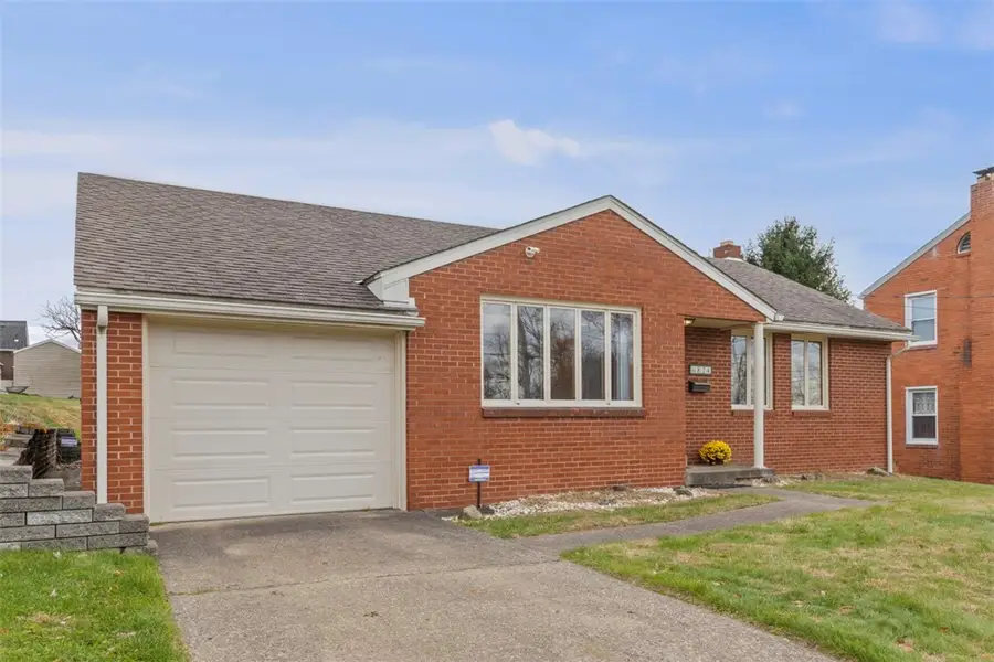 824 Elmer St, Harmony, PA 15003 - Image #2