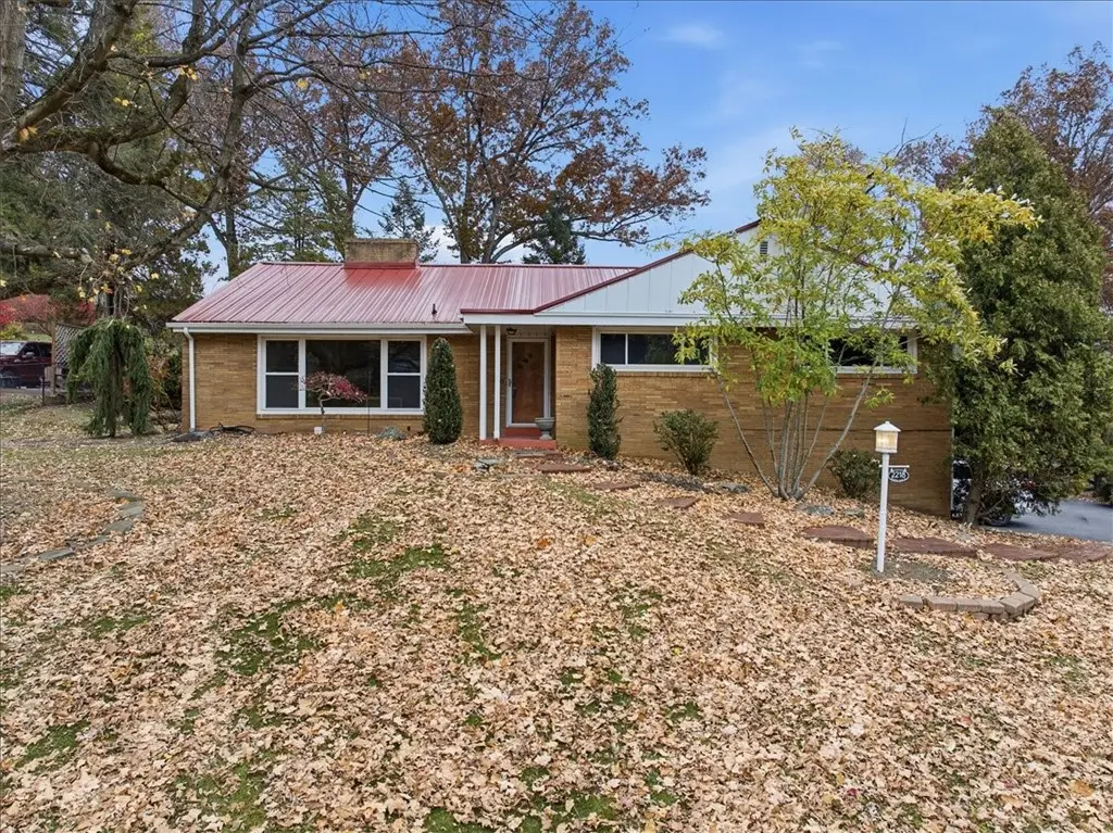 2218 Country Club Drive, Upper Saint Clair, PA 15241 - Image #1