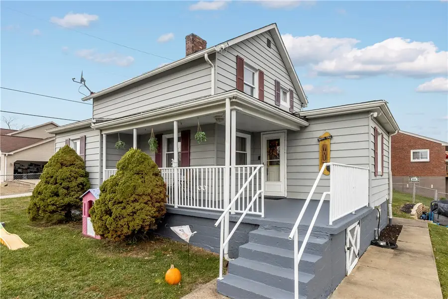 156 Grandview Ave, Donora, PA 15033 - Image #2