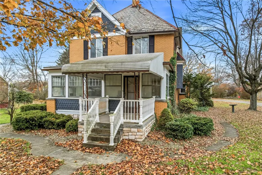 651 N Buhl Farm Dr, Hermitage, PA 16148 - Image #3