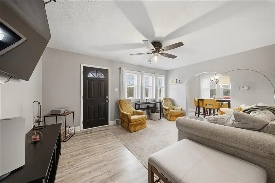 1807 Wade Street Extension, Aliquippa, PA 15001 - Image #2