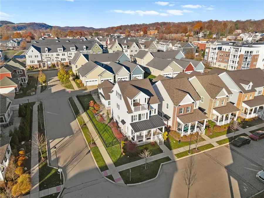 17 Carolina Ave, Oakmont, PA 15139 - Image #2