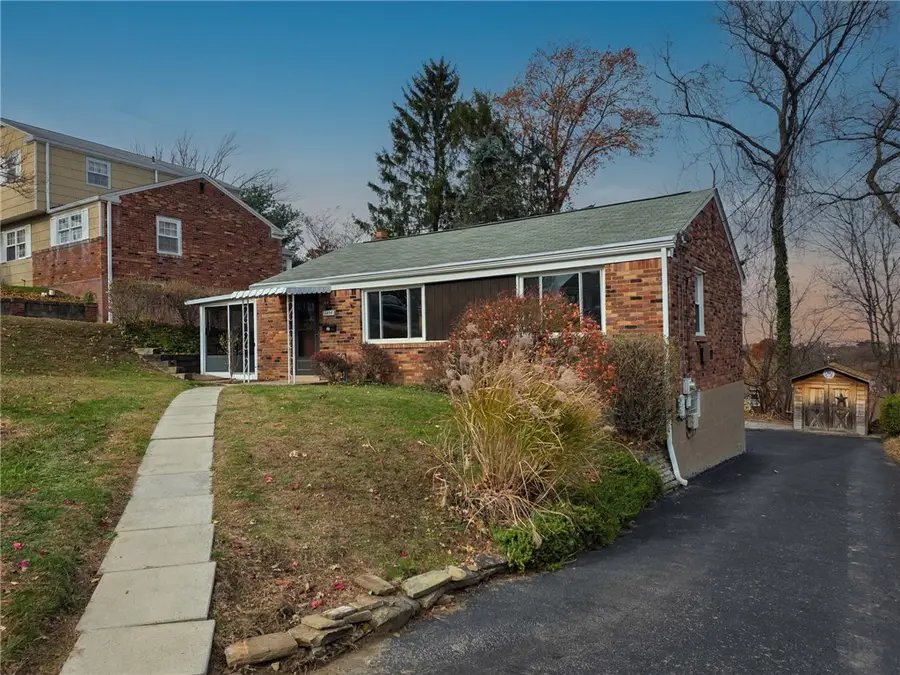 1494 Blossom Hill Rd, Castle Shannon, PA 15234 - Image #3