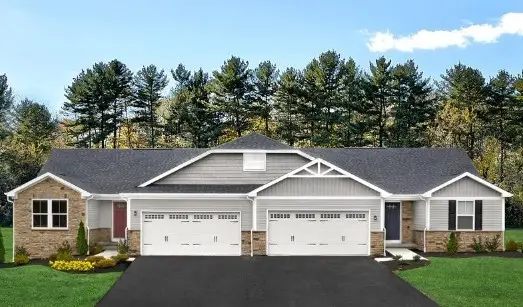 5106 Bentgrass Drive, Hempfield Twp, PA 15601