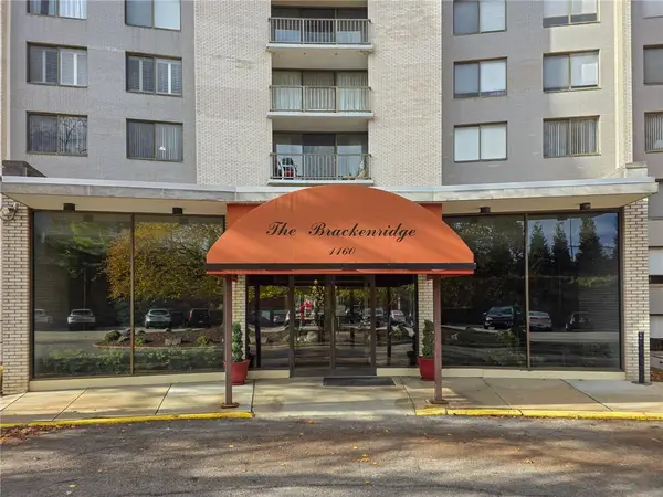 1160 Bower Hill Rd #700C, Mt Lebanon, PA 15243