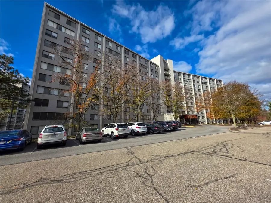 1160 Bower Hill Rd #700C, Mount Lebanon Township, PA 15243 - Image #2