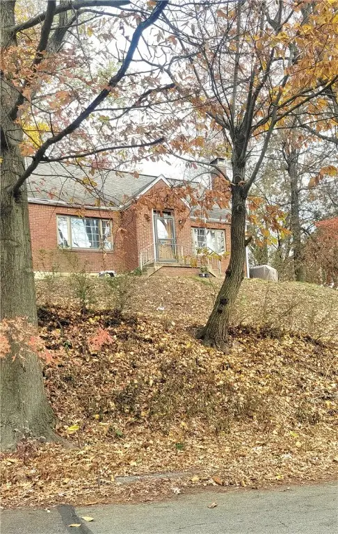 109 Lavern, Penn Hills, PA 15235 - Image #3