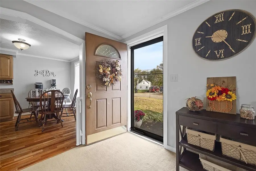 5716 Valleyview Drive, Bethel Park, PA 15102 - Image #3