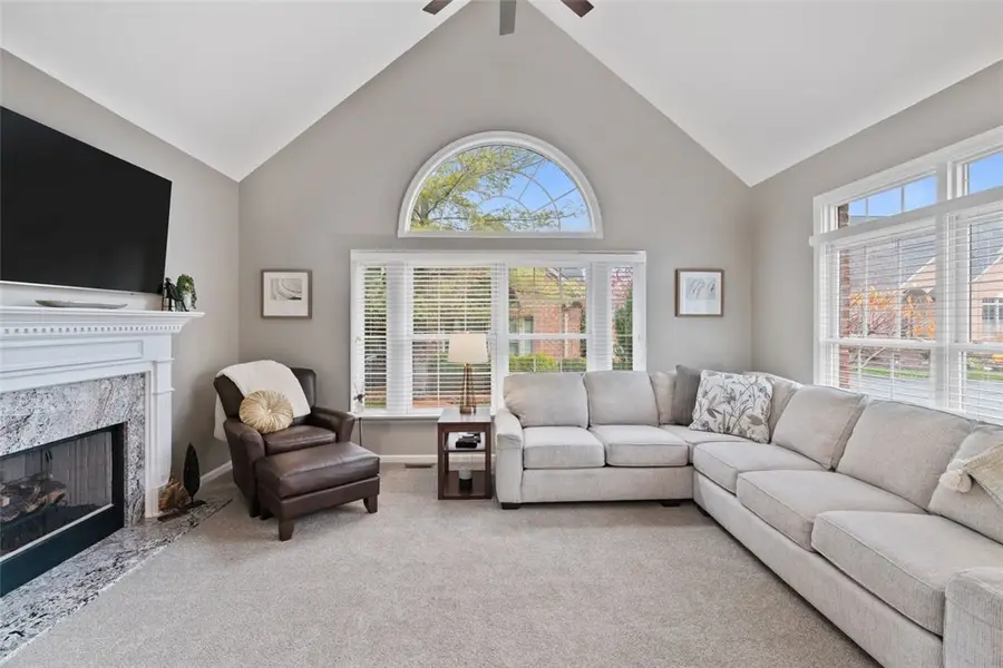 1804 Appleridge Ct, Adams, PA 15044 - Image #3