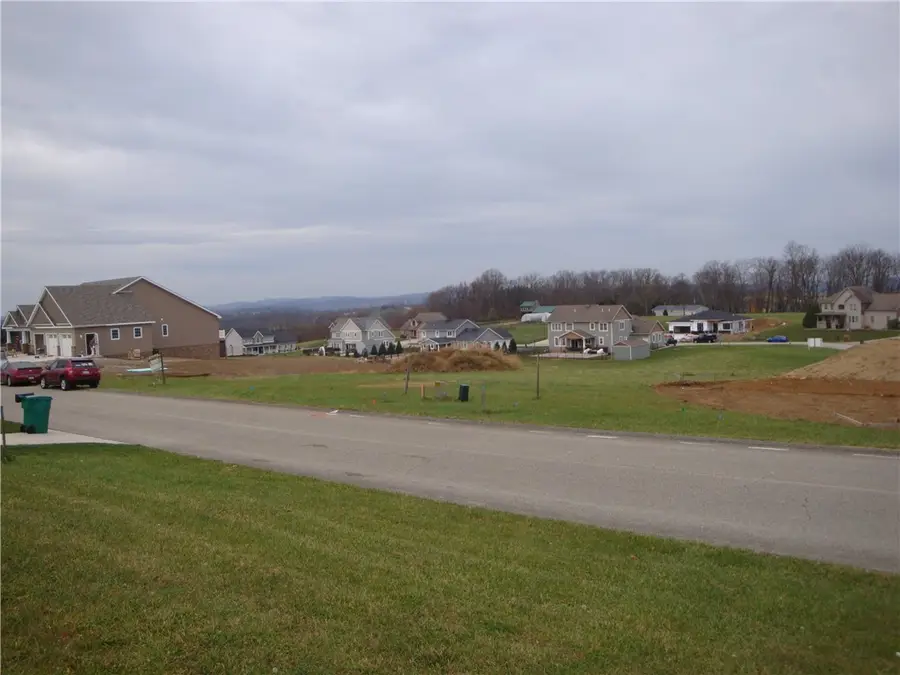 765 Victoria Way, Derry Township, PA 15627 - Image #2