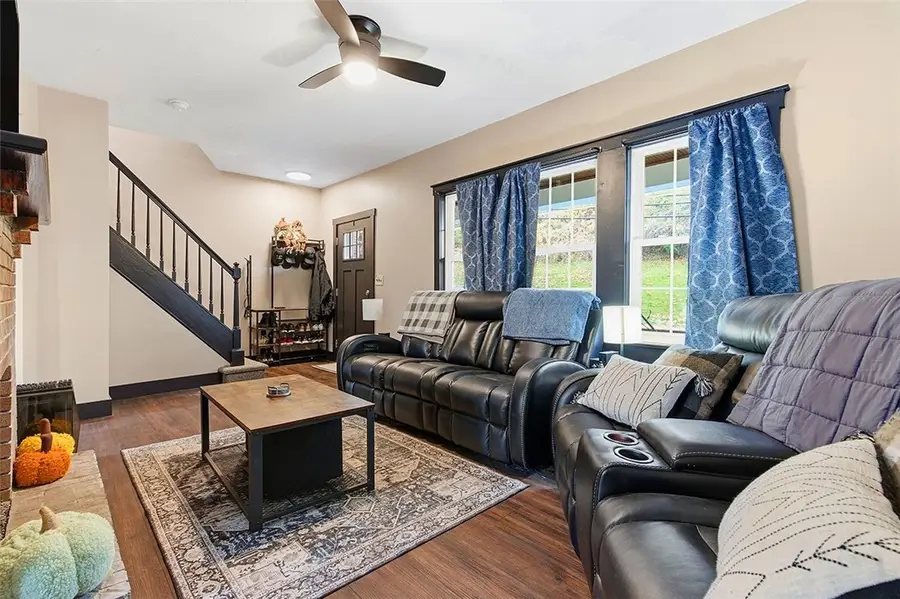 212 Parkfield St, Pittsburgh, PA 15210 - Image #2