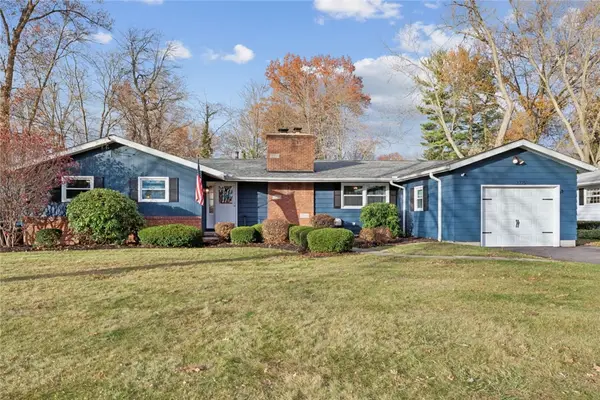 1775 Woodside Drive, Hermitage, PA 16148