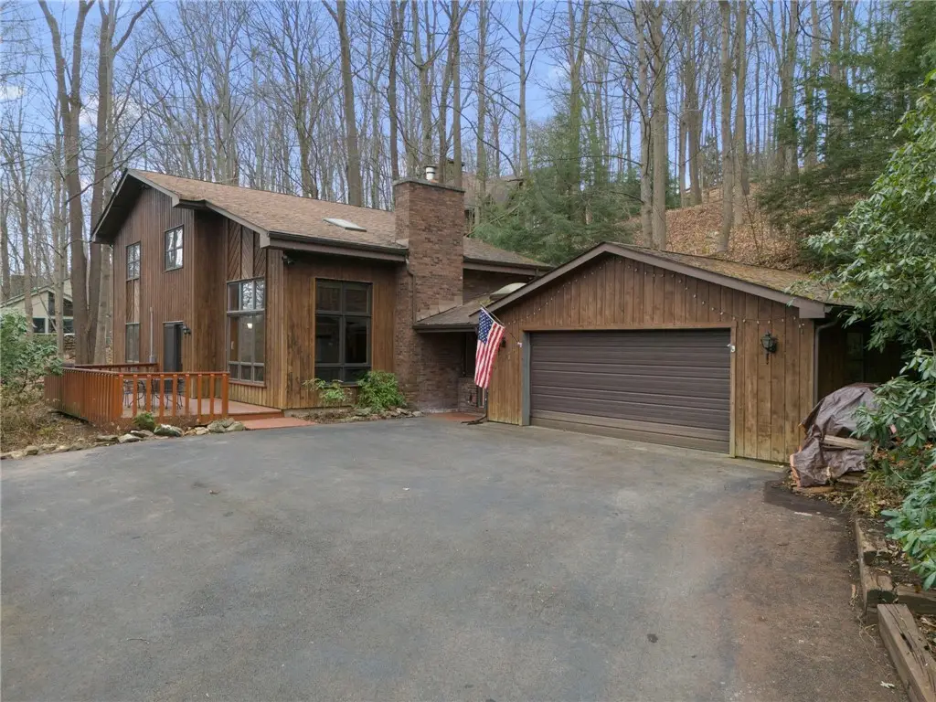 311 Lake Road, Jefferson, PA 15502 - Image #1