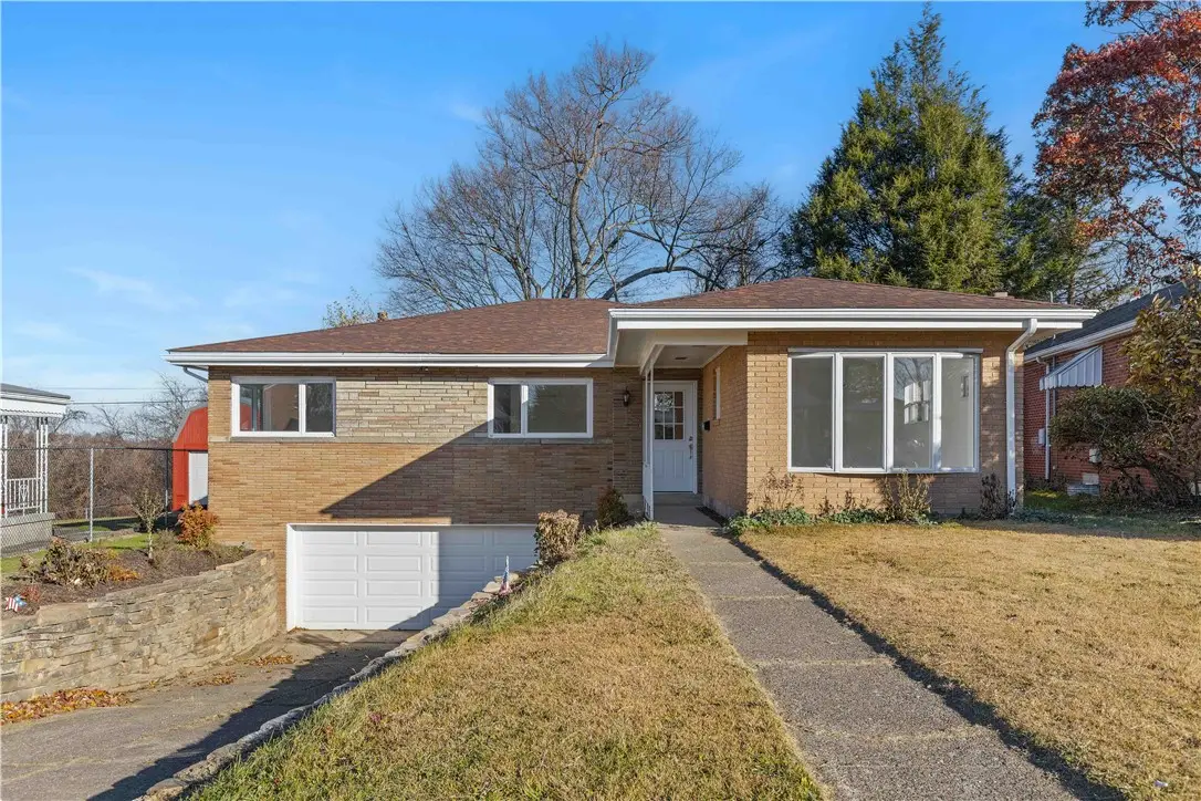 1117 Mckinley Dr, Clairton, PA 15025 - Image #1