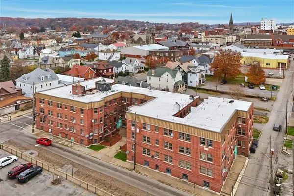 325 W Jefferson St, City of But NW, PA 16001